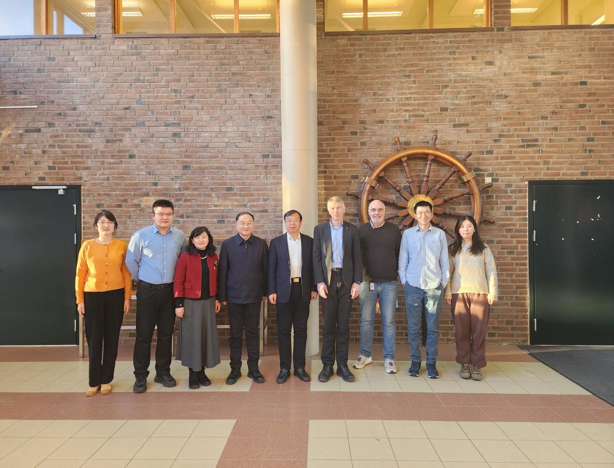 1706503176750195.jpg 4.jpg