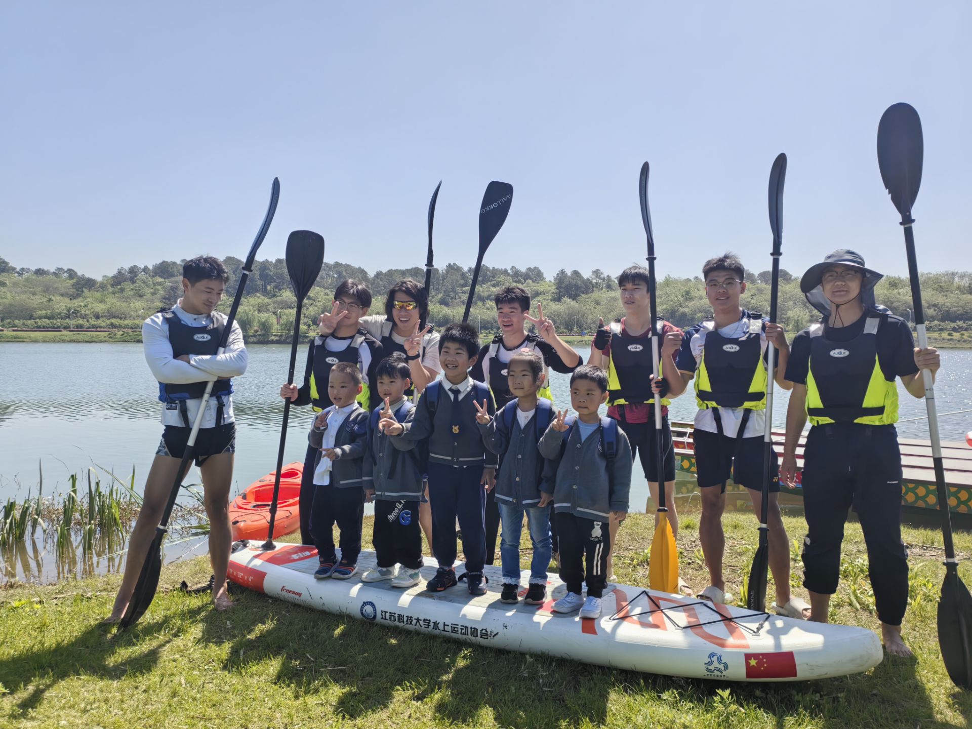 1713493494272834.jpg 1713493494272834.jpg