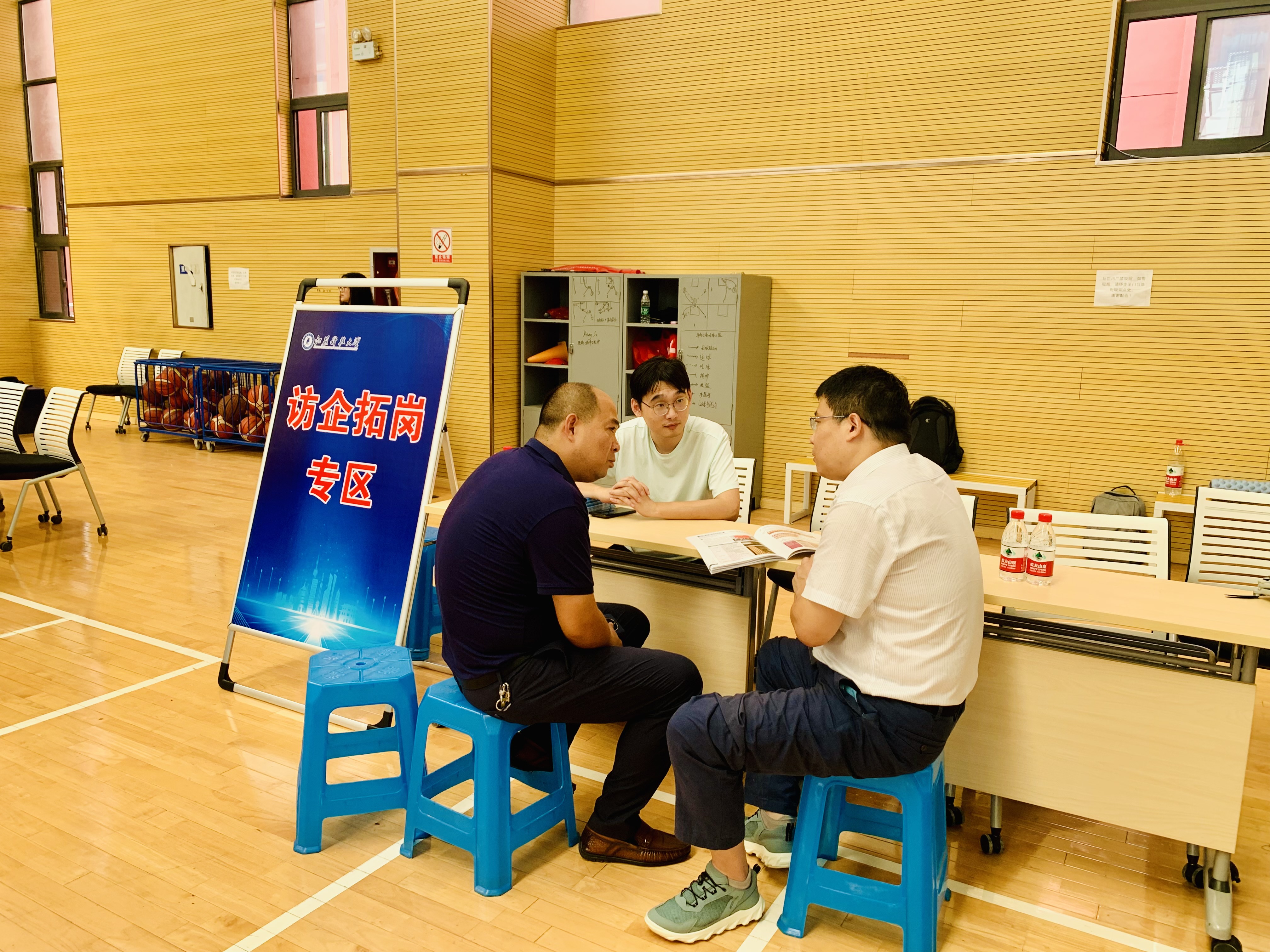 1694510607612503.png 18E6A680CC23B16D431C8D31081F4200.png